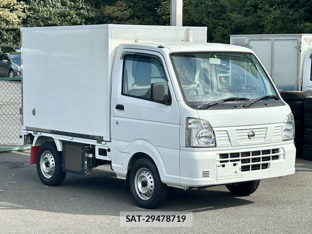 Nissan CLIPPER 2019-08 1317136-6