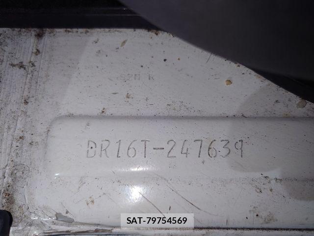 Nissan CLIPPER 2016-05 1426683-4
