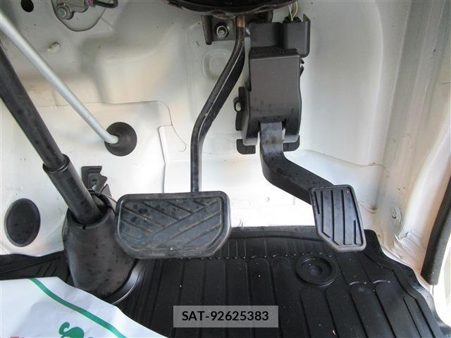 Nissan CLIPPER 2019-09 1662759-12
