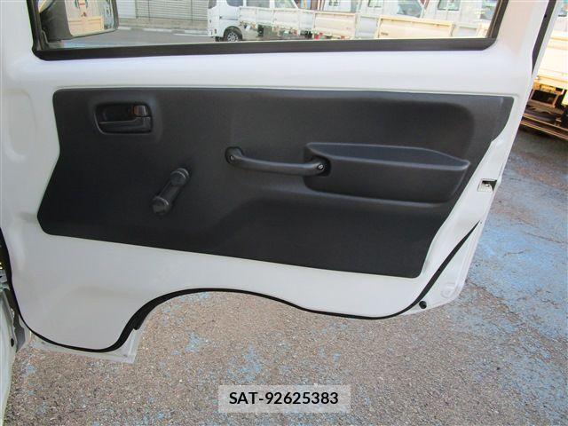 Nissan CLIPPER 2019-09 1662759-20