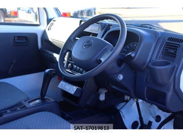 Nissan CLIPPER 2019-07 1827695-11