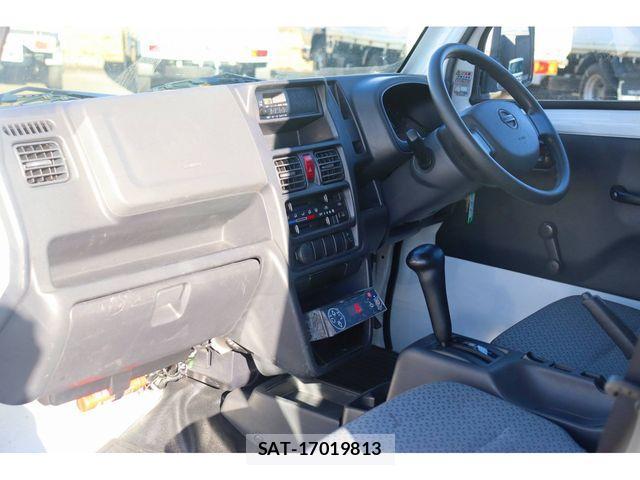 Nissan CLIPPER 2019-07 1827695-18