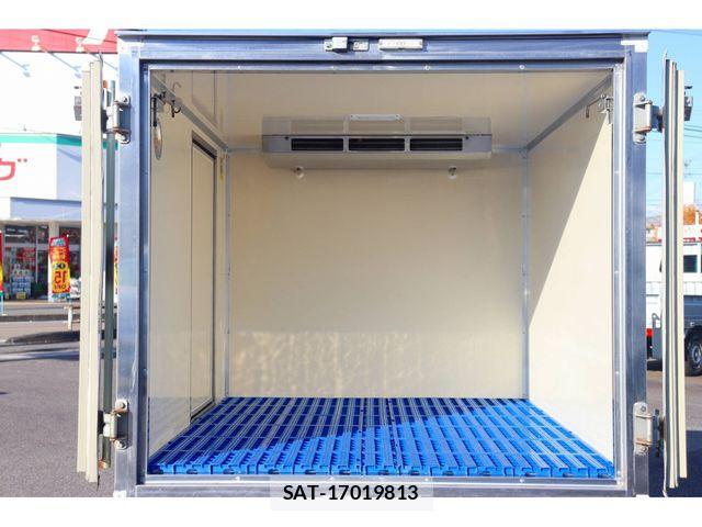 Nissan CLIPPER 2019-07 1827695-25