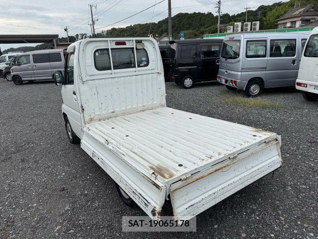 Nissan CLIPPER 2011-07 1872426-12