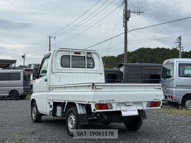 Nissan CLIPPER 2011-07 1872426-5