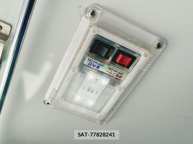 Nissan CLIPPER 2019-10 2100400-17
