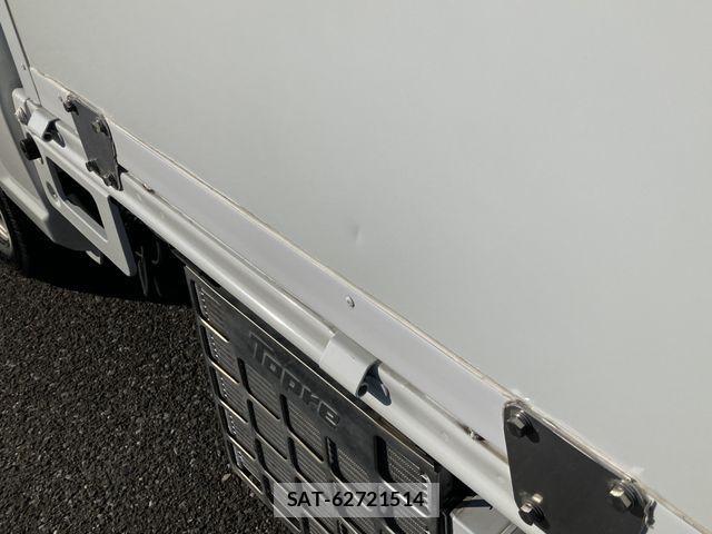 Nissan CLIPPER 2017-01 2672798-17