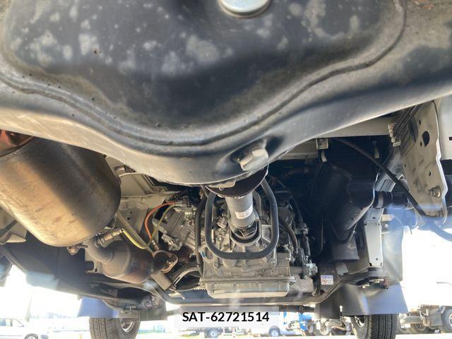 Nissan CLIPPER 2017-01 2672798-19