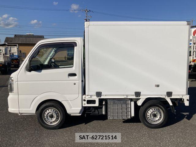 Nissan CLIPPER 2017-01 2672798-22