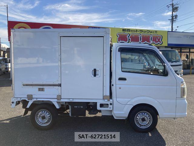 Nissan CLIPPER 2017-01 2672798-25