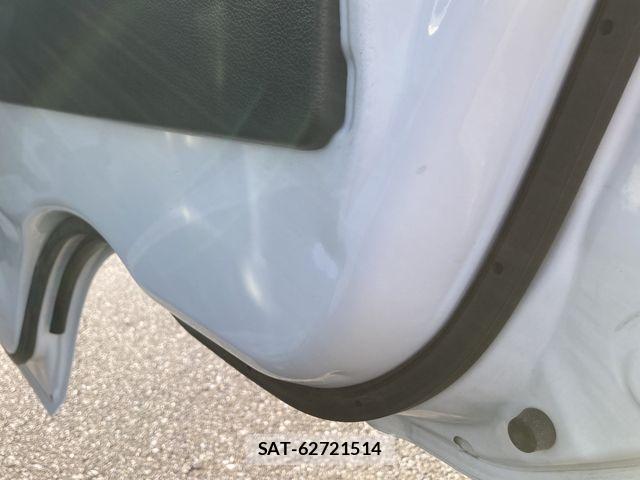 Nissan CLIPPER 2017-01 2672798-6