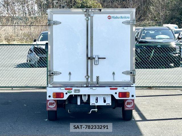 Nissan CLIPPER 2020-06 4974679-10