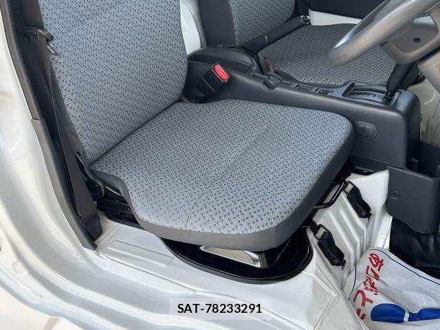 Nissan CLIPPER 2020-06 4974679-22