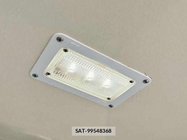 Nissan CLIPPER 2020-02 5874681-17