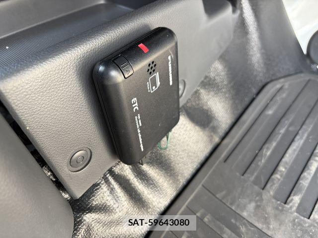 Nissan CLIPPER 2015-04 5874685-23