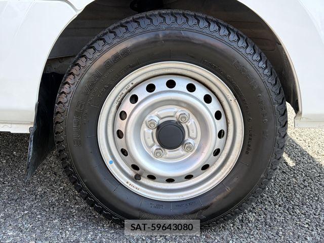 Nissan CLIPPER 2015-04 5874685-28