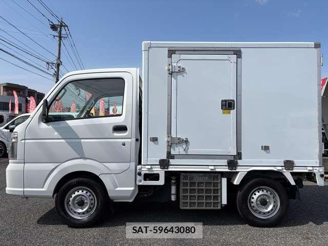 Nissan CLIPPER 2015-04 5874685-4