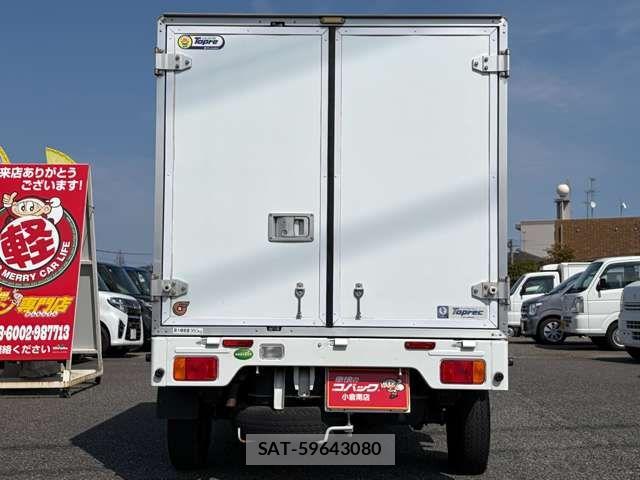 Nissan CLIPPER 2015-04 5874685-6