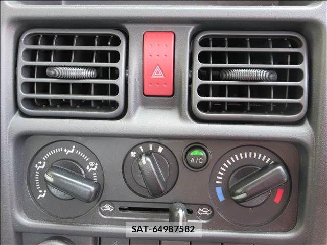 Nissan CLIPPER 2023-08 6015206-9