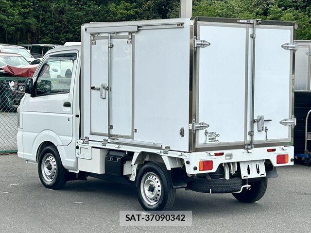 Nissan CLIPPER 2019-10 6642132-12