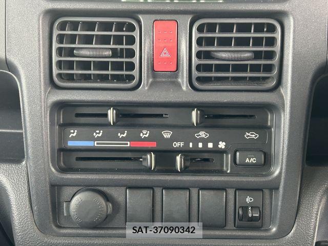Nissan CLIPPER 2019-10 6642132-23
