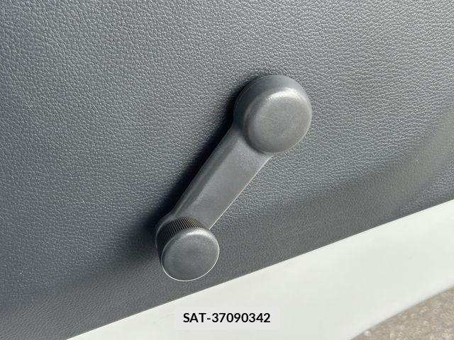 Nissan CLIPPER 2019-10 6642132-26