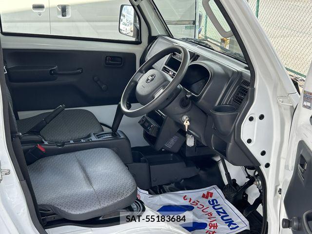 Nissan CLIPPER 2020-04 6816363-1