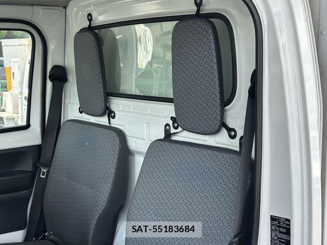 Nissan CLIPPER 2020-04 6816363-29
