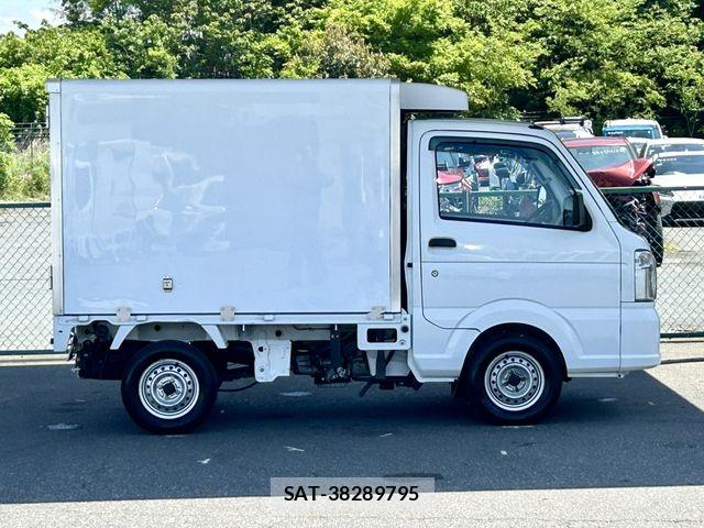 Nissan CLIPPER 2021-03 6816361-9