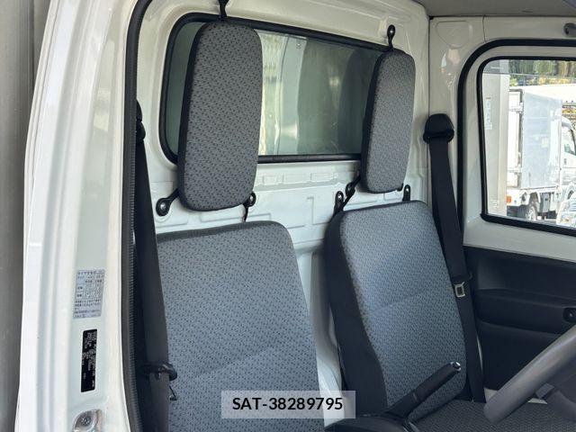 Nissan CLIPPER 2021-03 6816361-20