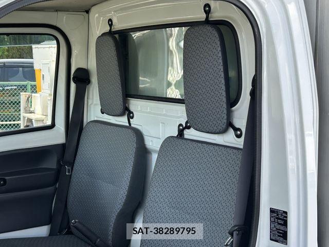 Nissan CLIPPER 2021-03 6816361-29