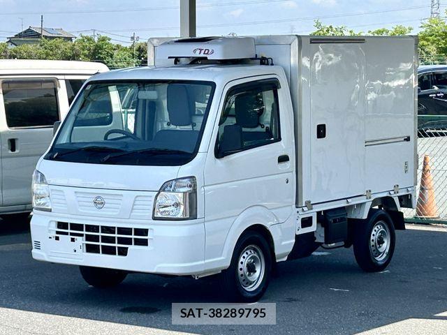 Nissan CLIPPER 2021-03 6816361-5