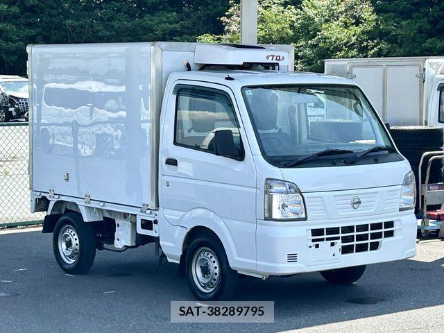 Nissan CLIPPER 2021-03 6816361-6