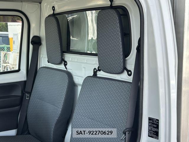 Nissan CLIPPER 2017-03 6996654-27