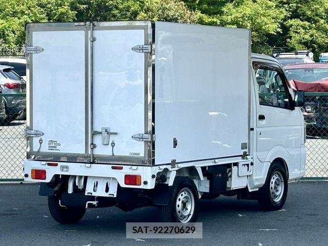 Nissan CLIPPER 2017-03 6996654-2