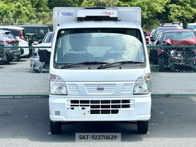 Nissan CLIPPER 2017-03 6996654-4