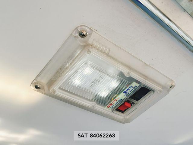 Nissan CLIPPER 2015-09 6996653-17
