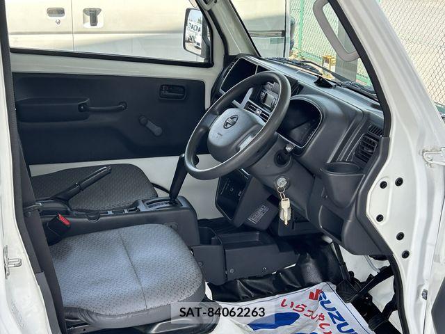 Nissan CLIPPER 2015-09 6996653-1
