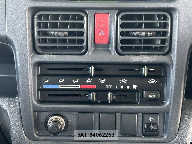 Nissan CLIPPER 2015-09 6996653-23