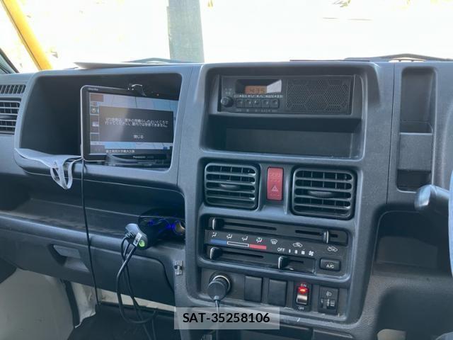 Nissan CLIPPER 2018-02 7223119-16