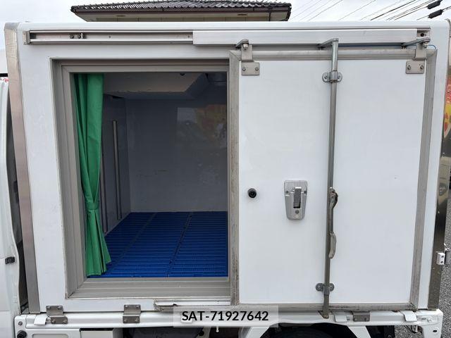 Nissan CLIPPER 2019-09 7393377-15