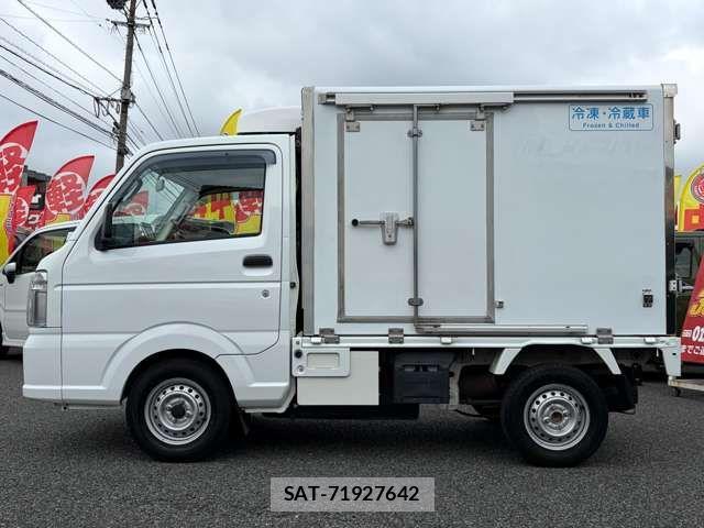 Nissan CLIPPER 2019-09 7393377-5