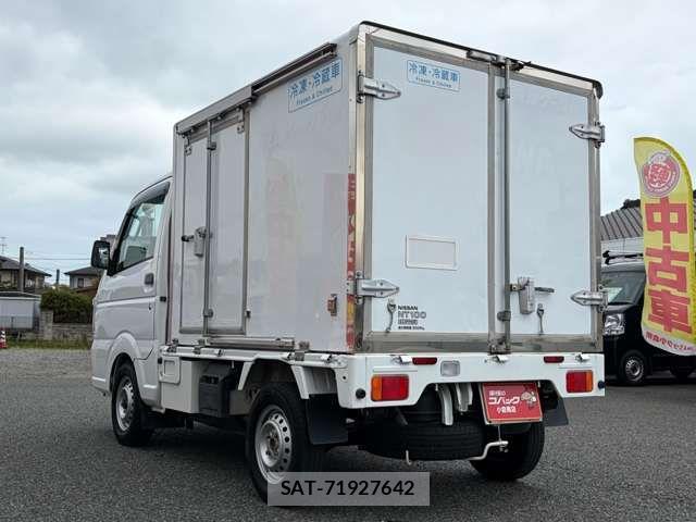 Nissan CLIPPER 2019-09 7393377-8