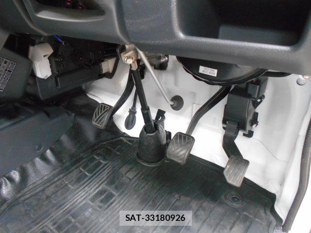 Nissan CLIPPER 2014-09 7456524-16