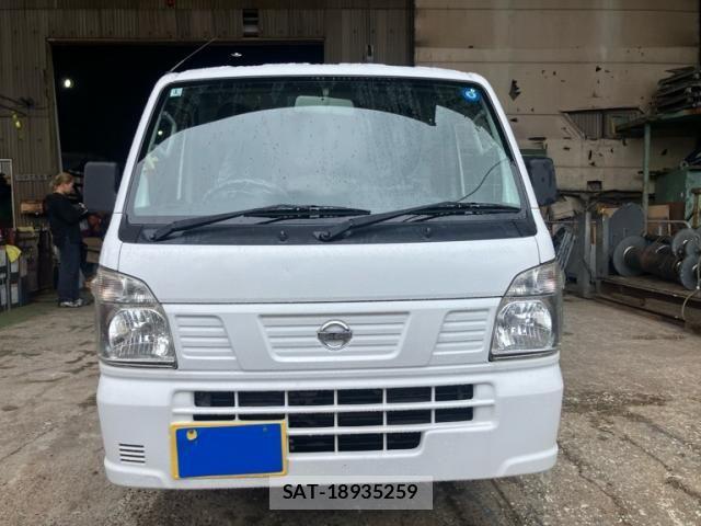 Nissan CLIPPER 2017-01 7456526-0