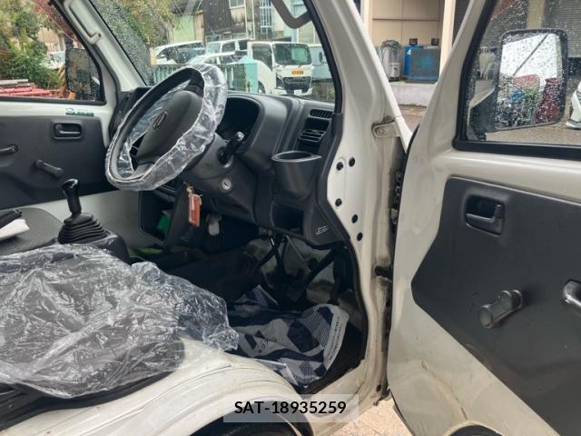 Nissan CLIPPER 2017-01 7456526-11
