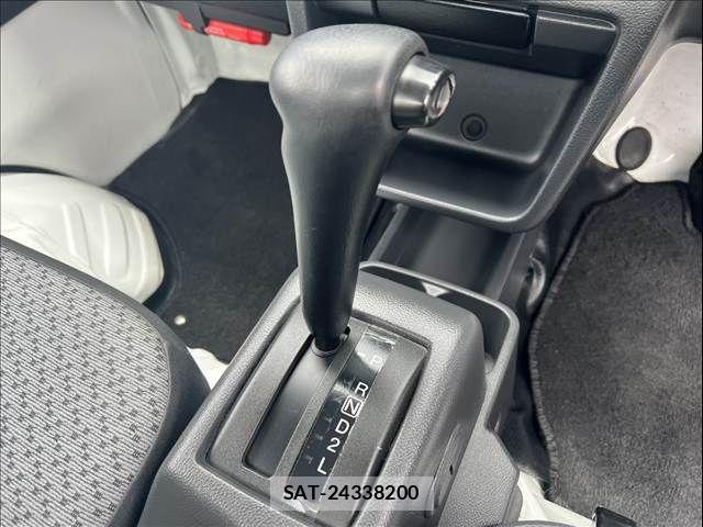 Nissan CLIPPER 2019-09 7509535-15