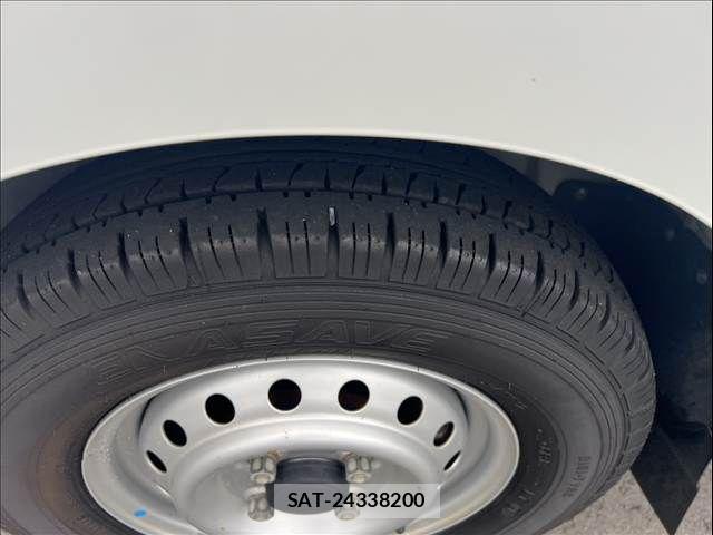 Nissan CLIPPER 2019-09 7509535-26