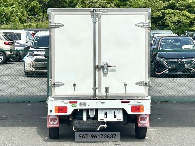 Nissan CLIPPER 2020-05 7502051-10