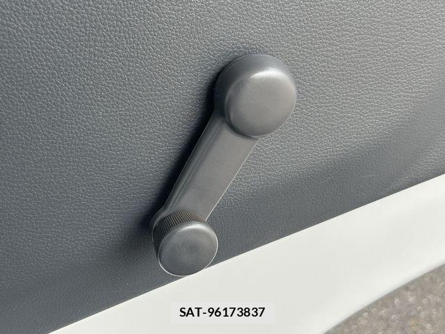 Nissan CLIPPER 2020-05 7502051-26